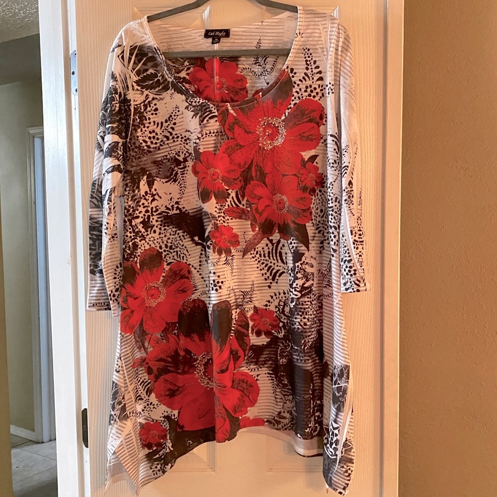 Cal Style XL Red Flower Black and White Stripe Top